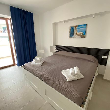 Manfredi Sea Room В'єсте Екстер'єр фото