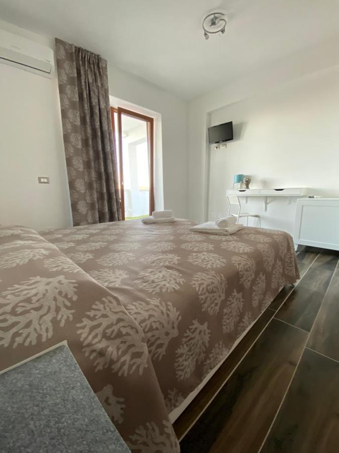 Manfredi Sea Room В'єсте Екстер'єр фото
