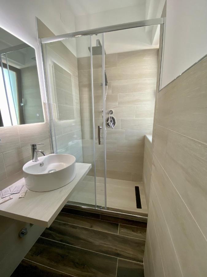 Manfredi Sea Room В'єсте Екстер'єр фото