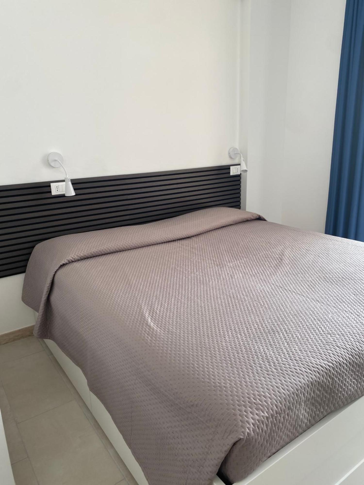 Manfredi Sea Room В'єсте Екстер'єр фото
